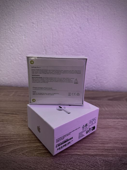 Продавам безжични Bluetooth слушалки AirPods Pro 3 ANC | 3rd Generation | Слушал