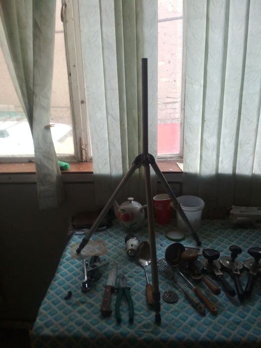 Продаю треногу в хорошем состоянии