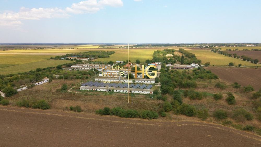 Продава се Промишлена сграда в с. Стефаново, Област Добрич - 6977 кв.м за 172 €/кв.м - Снимка #2