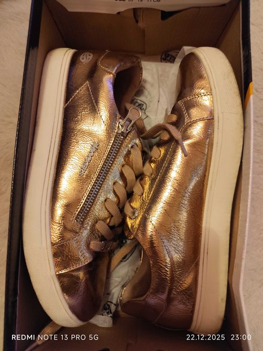 златисти сникърси dockers by gerli