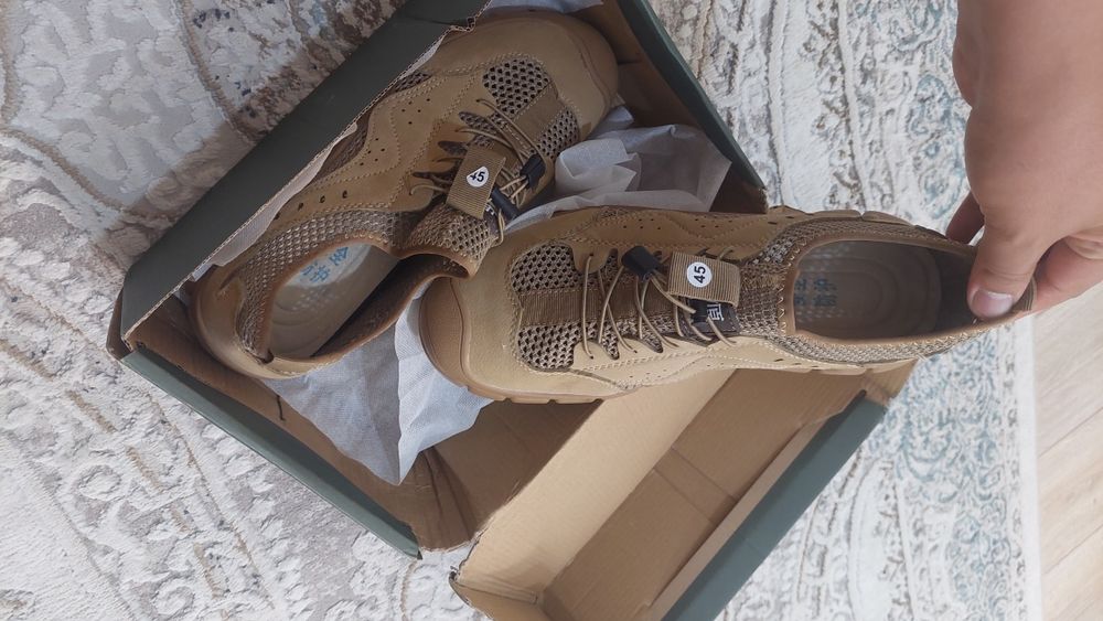 Продам спец обувь