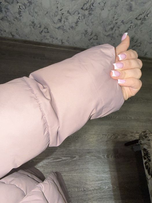 Зимний пуховик женский