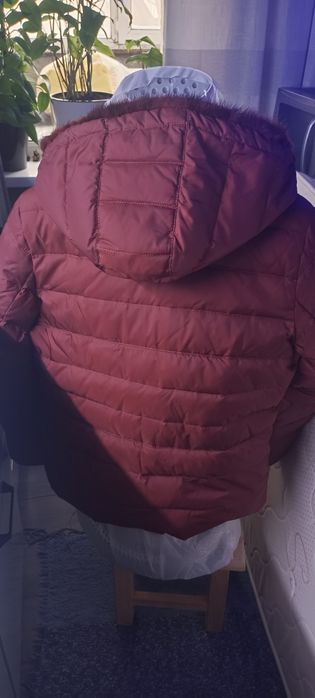 Продам зимнюю куртку.