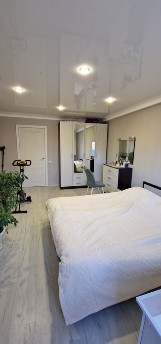 Продам квартиру.    .