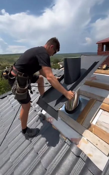 Montaj acoperis tigla metalică și ceramica , reparatii urgente etc