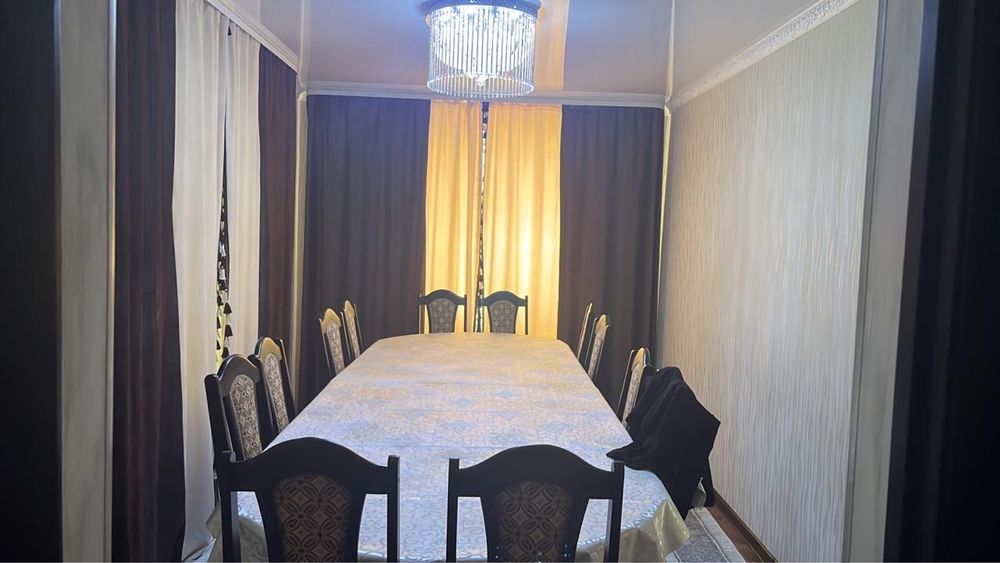 Продам стол гостевой на 20чел