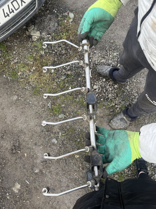 Dezmembrez bmw e60 3.0 i 272 cai