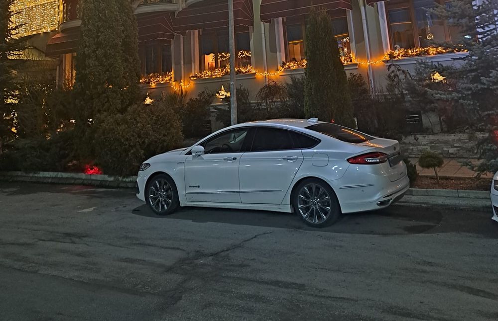 FORD Mondeo 2020 — imagine 3