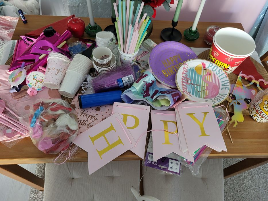 Articole petrecere aniversara