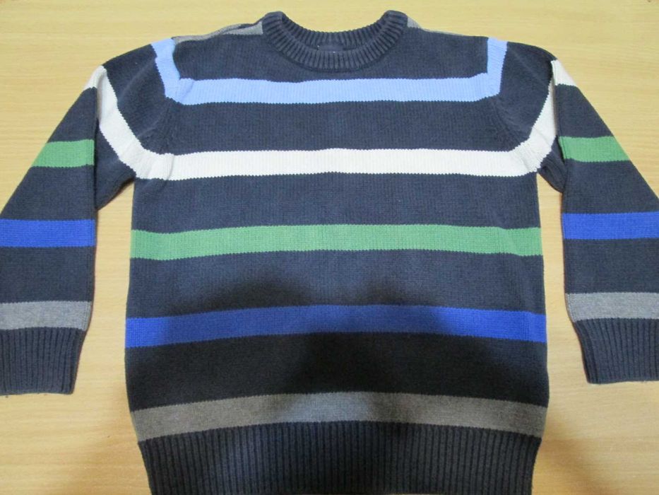 Пуловер GAP 6-7 г.