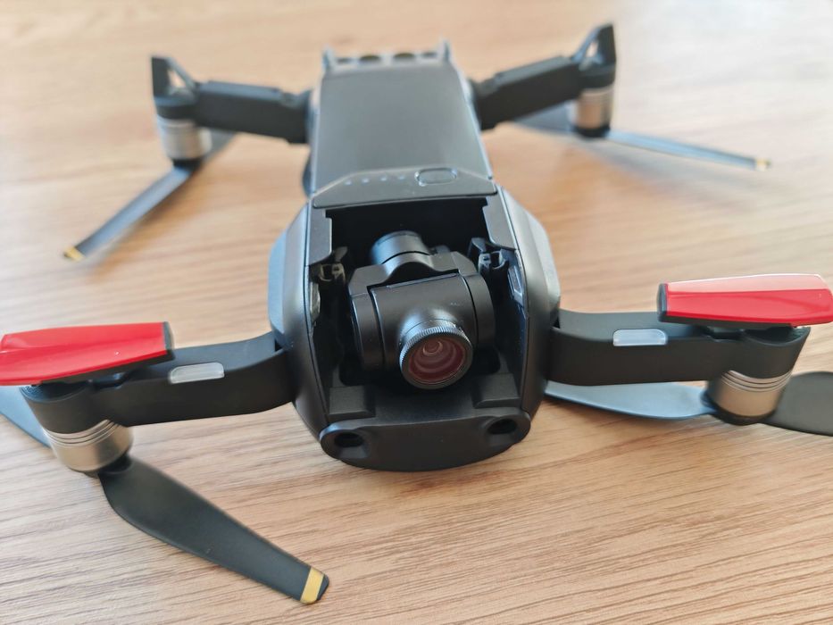 Drona DJI Mavic Air + accesorii