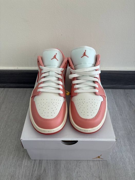 Air Jordan 1 low