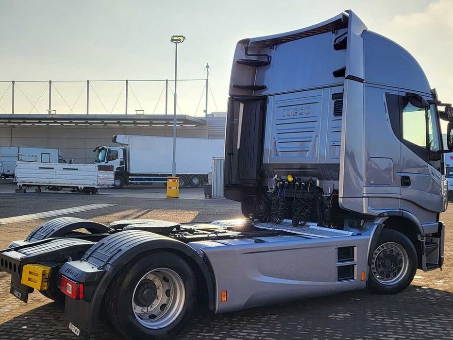 Тягач Iveco Stralis XP 480 4X2
