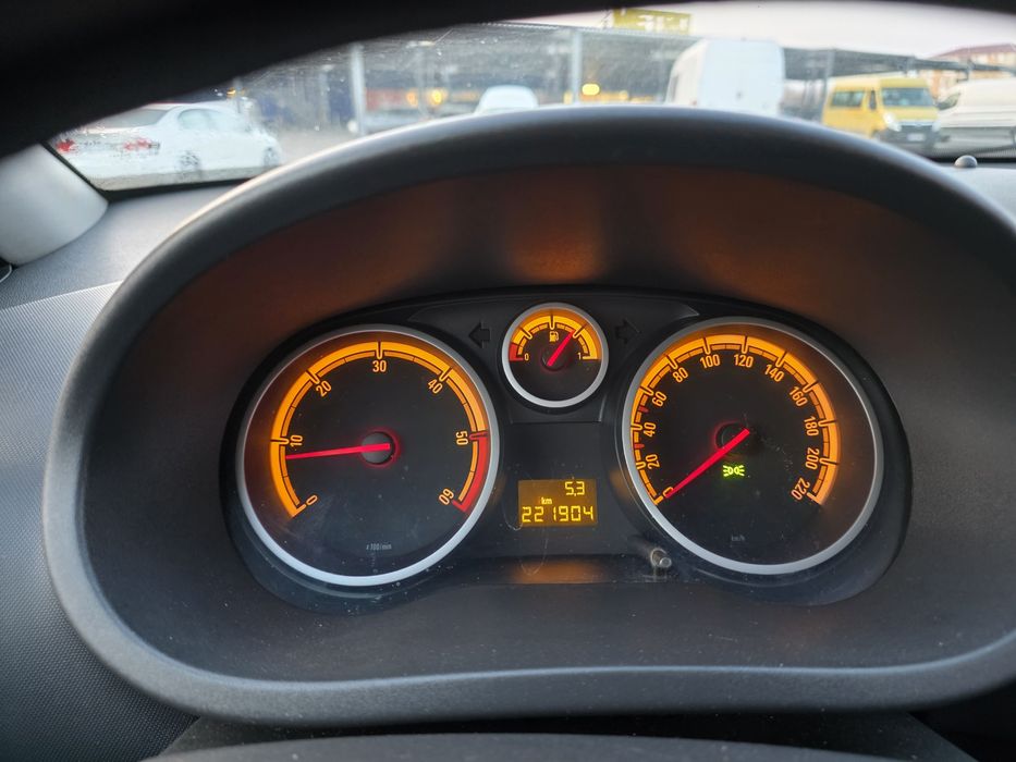 Opel Corsa 1.3 cdti 2011