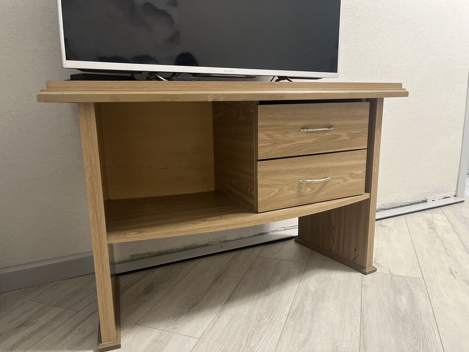 Тумба под телевизор