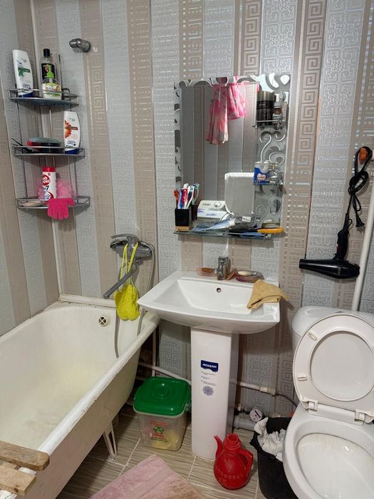 22микрайонда 2ханалы уй сатылады