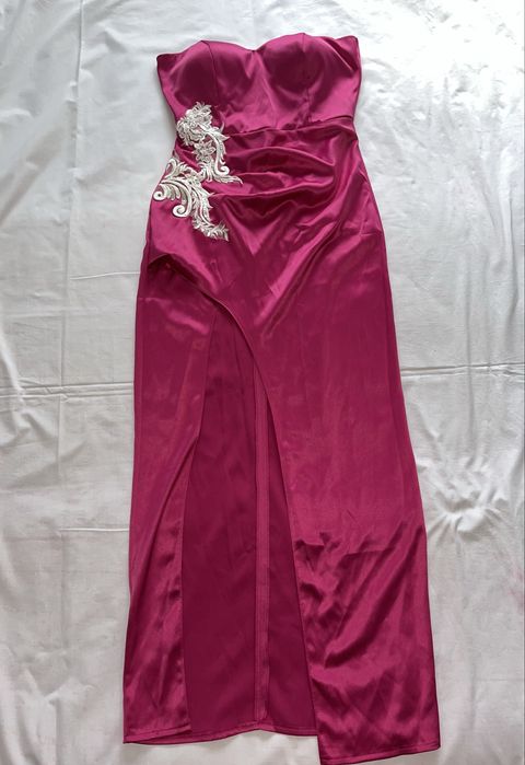 Rochie elegantă petru evenimente de vara