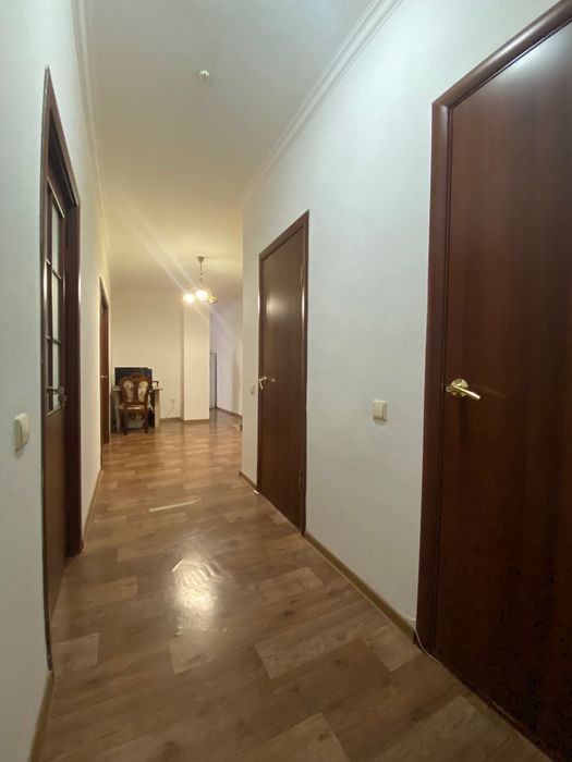 Продам 2 комнтатную квартиру