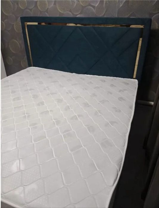 Продам двухместную кровать