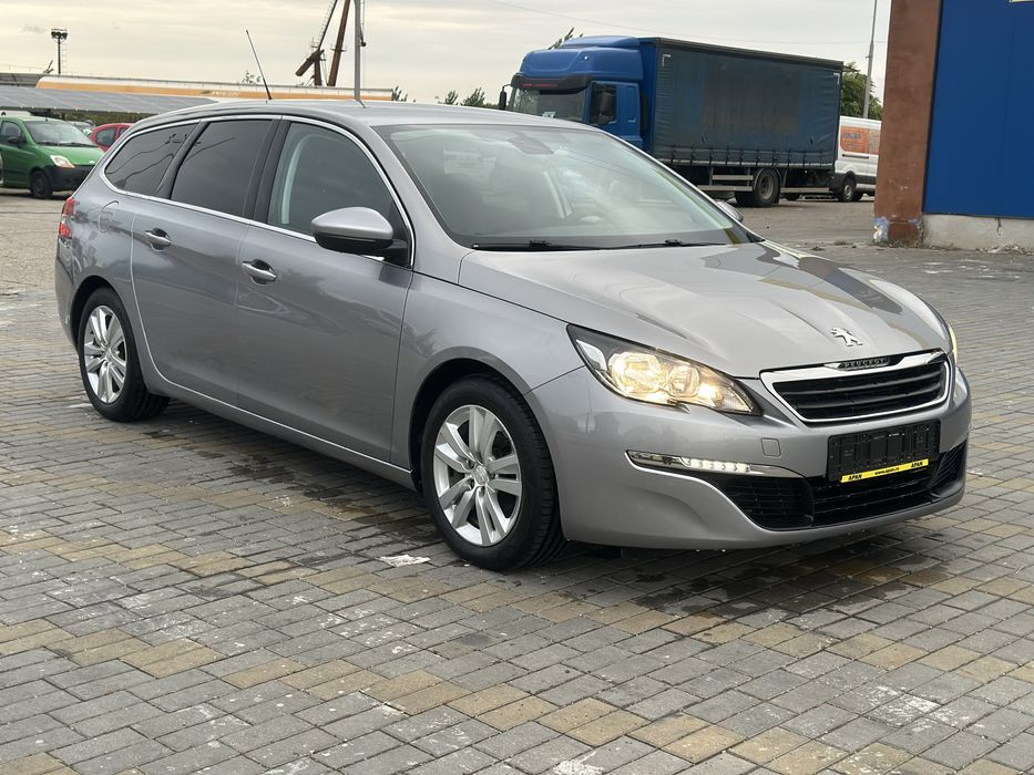 Vand Peugeot 308,1.6 hdi 120,euro 6,2015,209000 km,car play,led,import