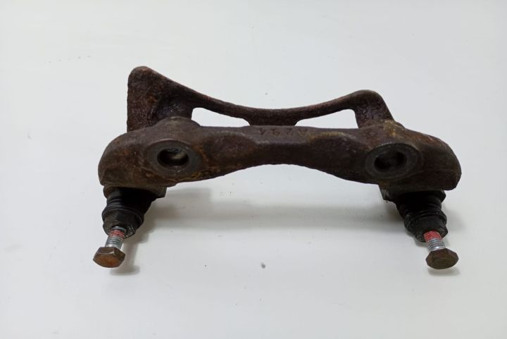 Suport etrier Volkswagen VW Polo a 3-a generatie 6N (facelift)