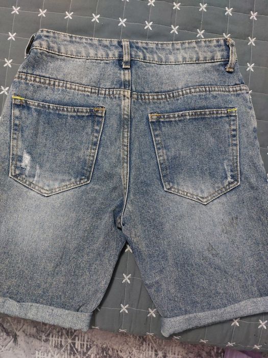 Уникални къси дънки за тинейджър