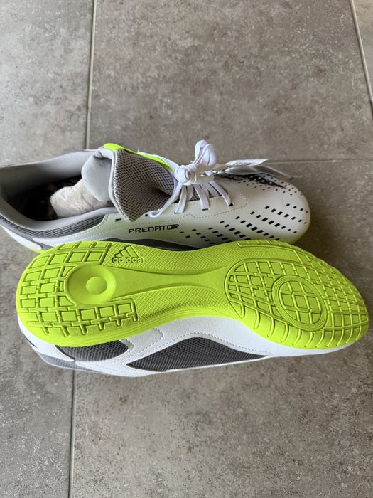 Vand adidas fotbal sala