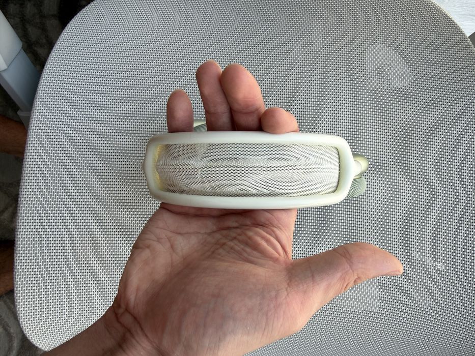 СРОЧНО продам Airpods max