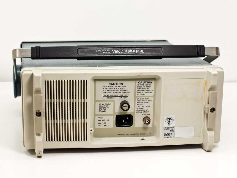 Osciloscop analogic Tektronix 2215 – 60 MHz, 2 canale, vintage profesional