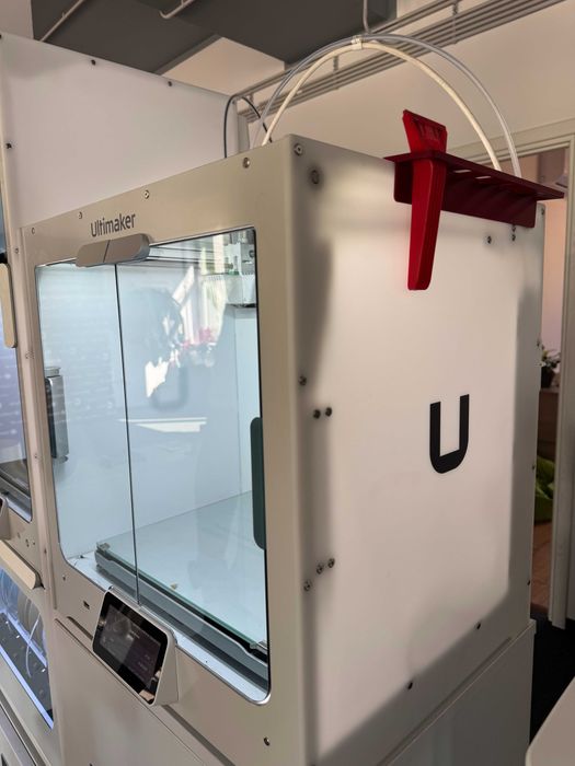 Imprimantă 3D Ultimaker S5 + Air Manager