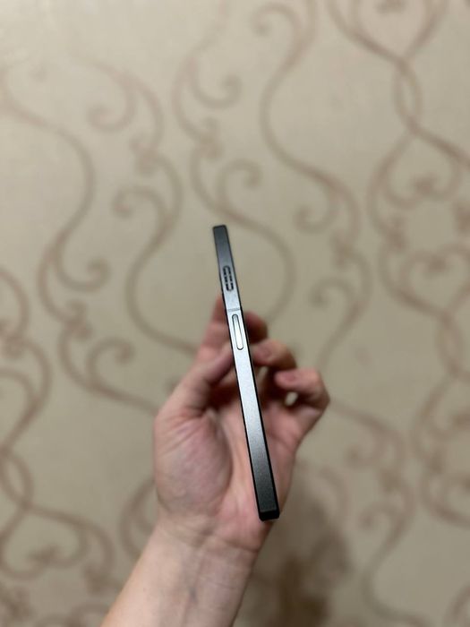 Redmagic 8s pro 256gb.