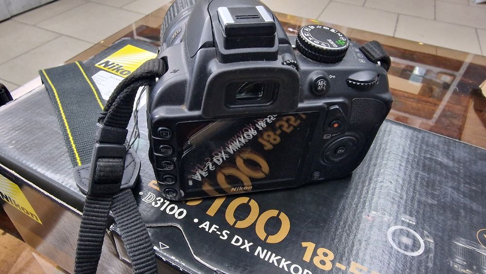 Фотоаппарат Nikon D3100 kit