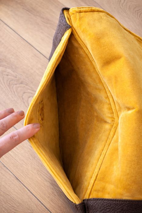 Geanta plic in stare foarte buna