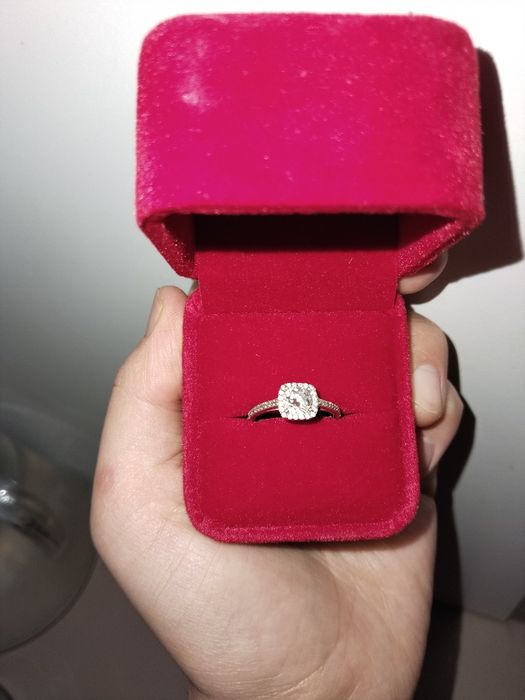 Күміс сақина мен алқа