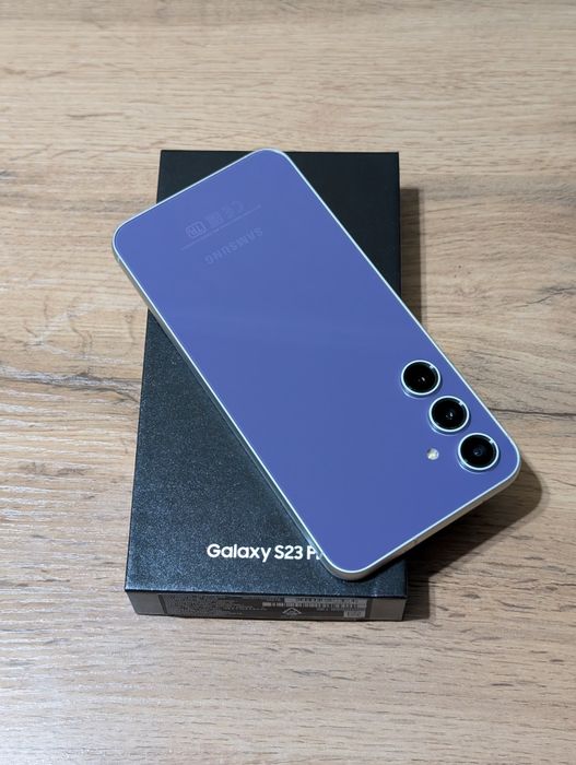 Samsung S23 FE 256 gb Ram 8 5G EAC