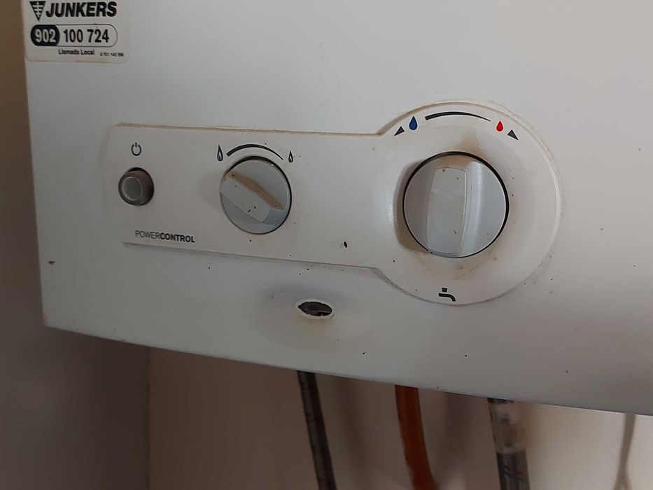 Газов бойлер-котел Junkers стенен-работещ