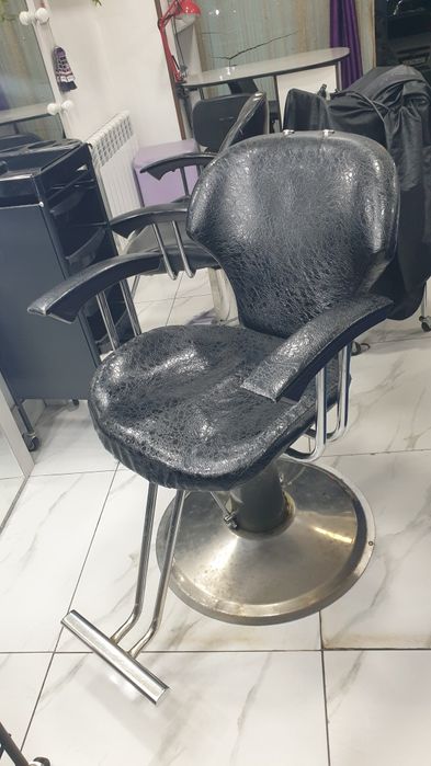 Кресло для парикмахера