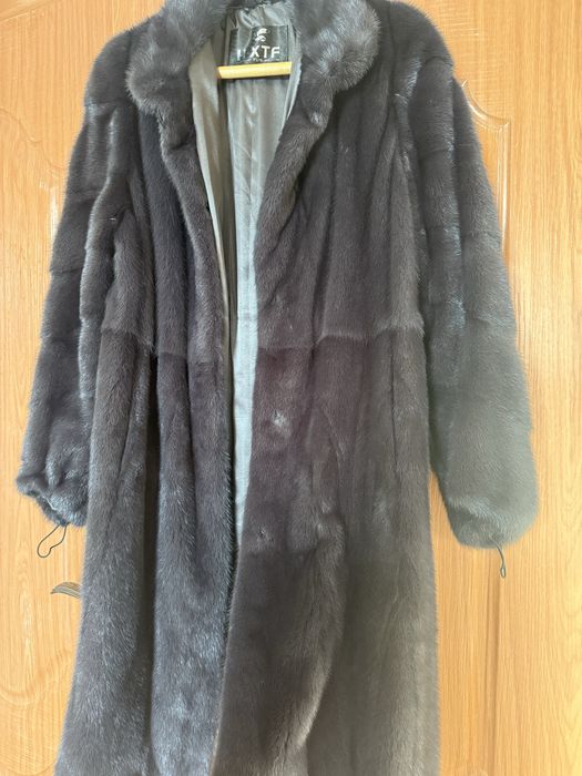 Продам норковую шубу