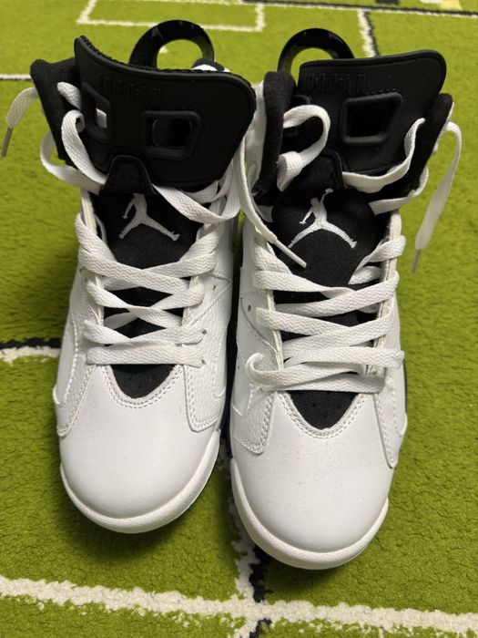 jordan 6 reverse oreo