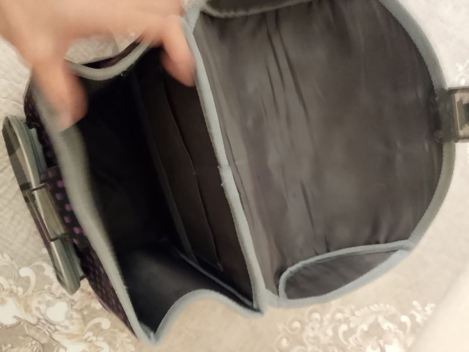 Продам рюкзак школьный