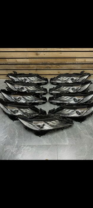 Фара на Камри 70 оригинал дубликат