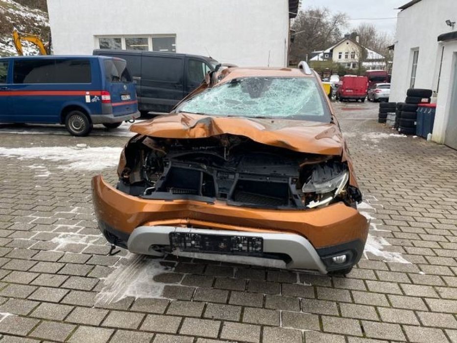 Дачия дъстер 2 2018г 1.2 турбо нави здрави сърбеци на части