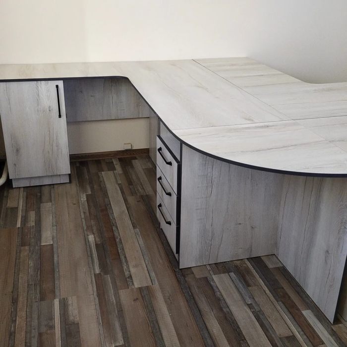 Мебель продается недорого