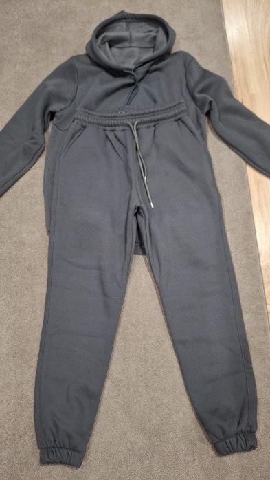 Нов!Дамски спортен екип