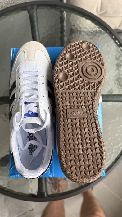 Adidasi Adidas Samba, marimea 43 (26,5 cm) Noi!
