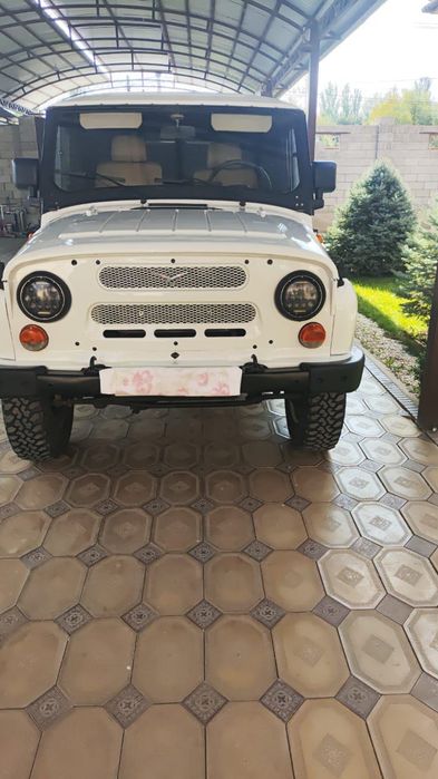 Продается Уаз хантер 2017 года