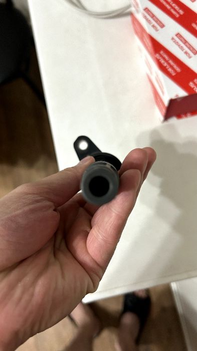 Катушка на Toyota Corolla e140 1zr.