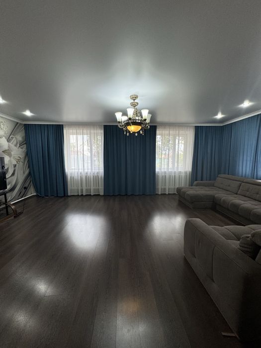 Продам коттедж торг