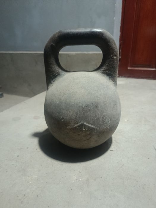 Gira tosh polovon toshi 24kg