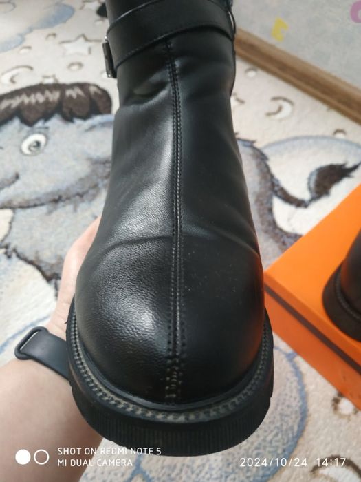 Продам сапожки 38 размера